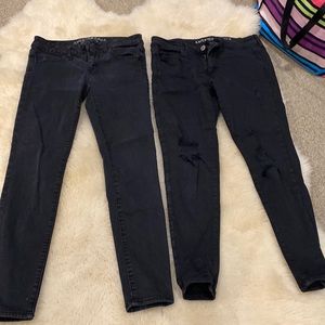 Black skinny jeans
